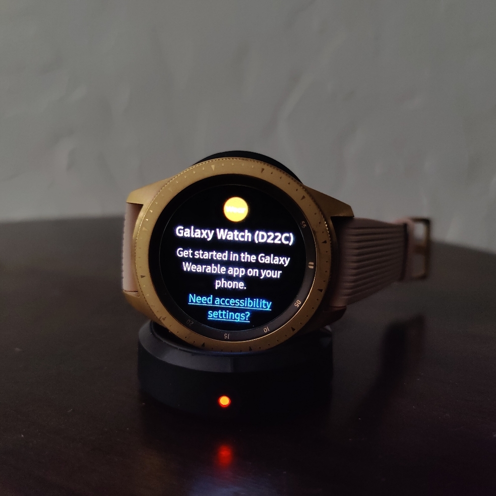 Samsung Galaxy watch rose gold small wristband